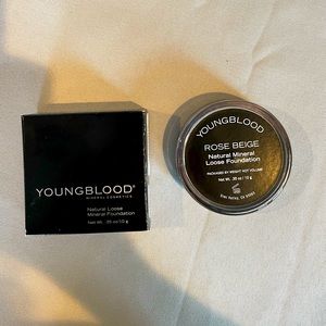 Youngblood Loose Mineral Foundation